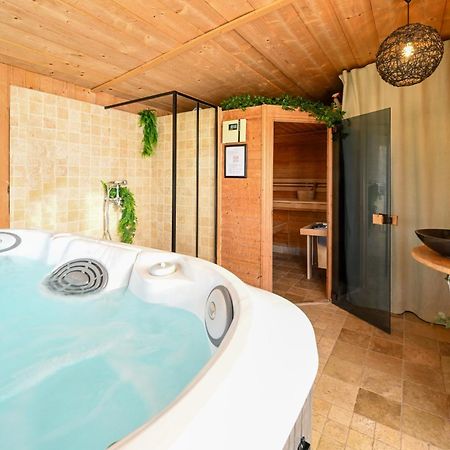 Ker Gana Sauna, Jacuzzi, Poele A Bois Plourin  Exteriér fotografie